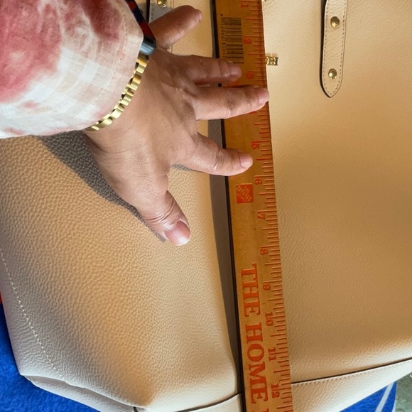 COACH Leather Town Tote in Chalk, NWT - Picture 11 of 16